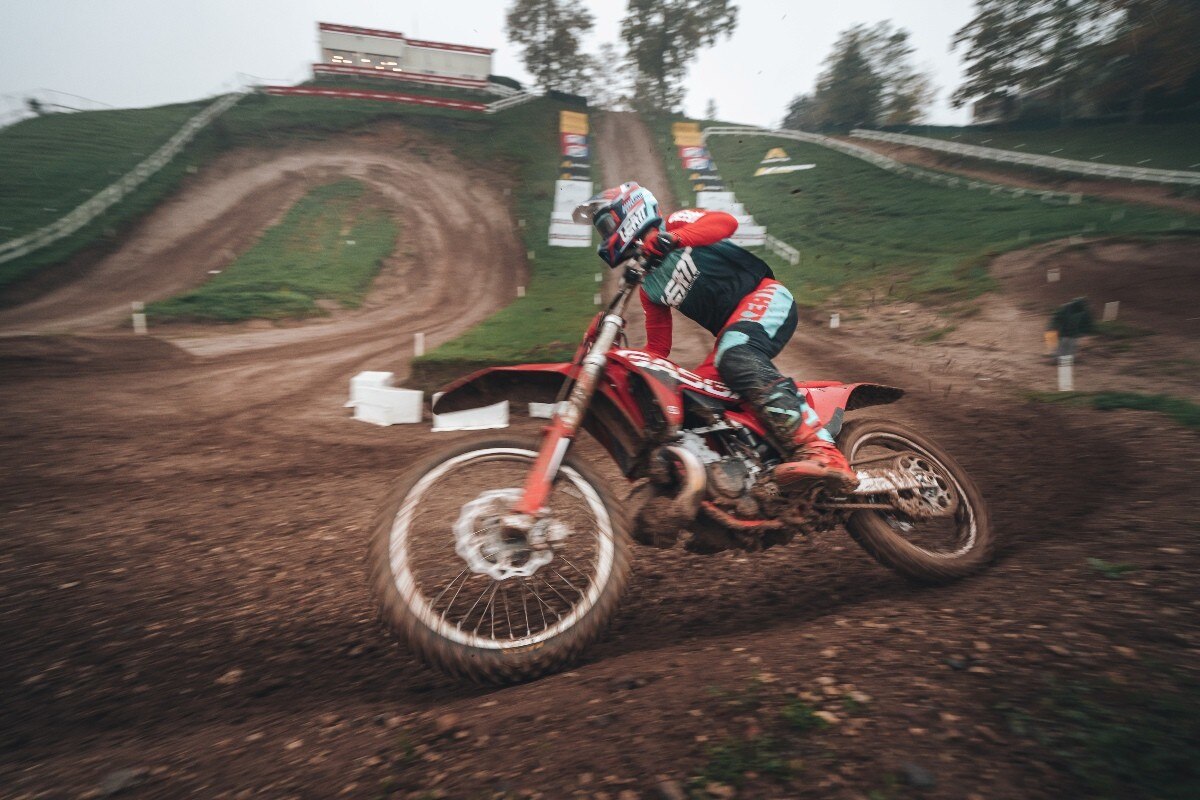 United in Dirt, una giornata a tutto GAS(GAS)